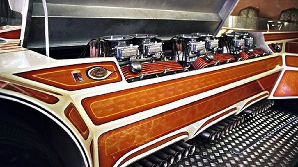 SNAKEPIT: MAIS UMA EXTRAVAGANTE CRIAÇÃO DE GEORGE BARRIS ESTÁ À VENDA, foto 6