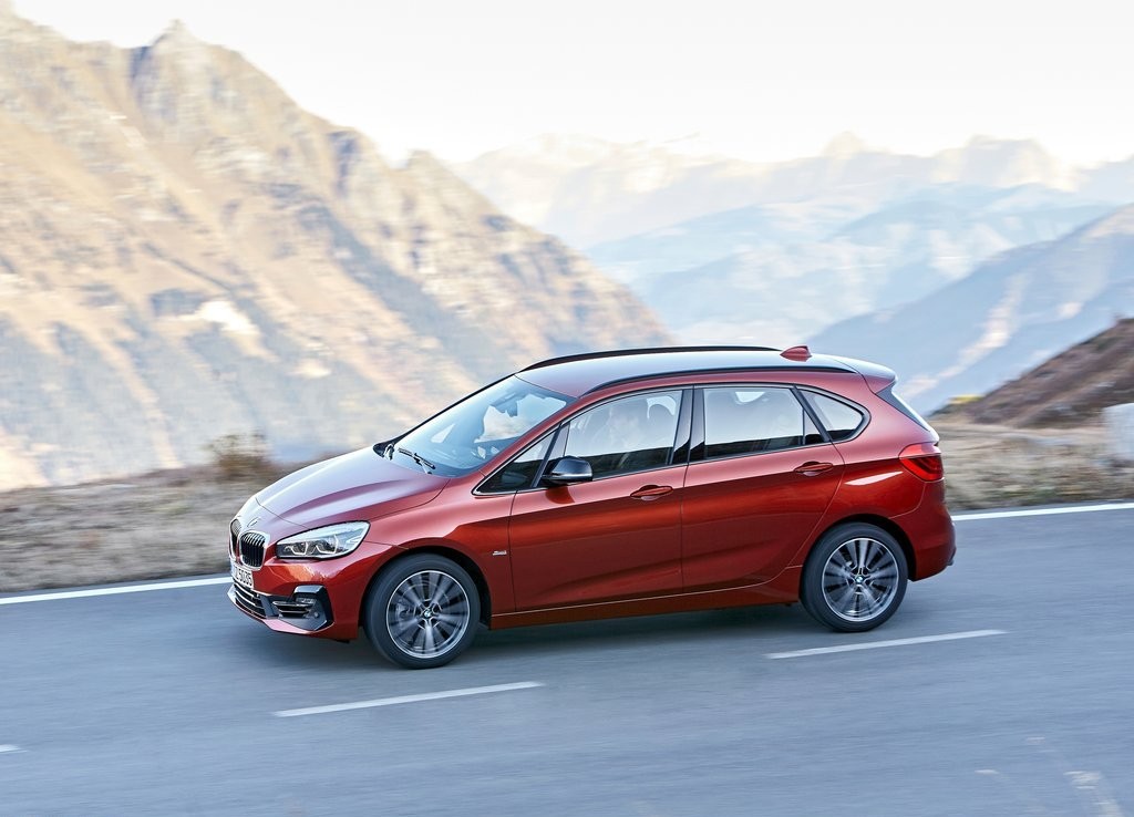 BMW REVELOU OS NOVOS SÉRIE 2 ACTIVE TOURER E GRAN TOURER, foto 6