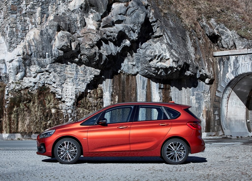 BMW REVELOU OS NOVOS SÉRIE 2 ACTIVE TOURER E GRAN TOURER, foto 7