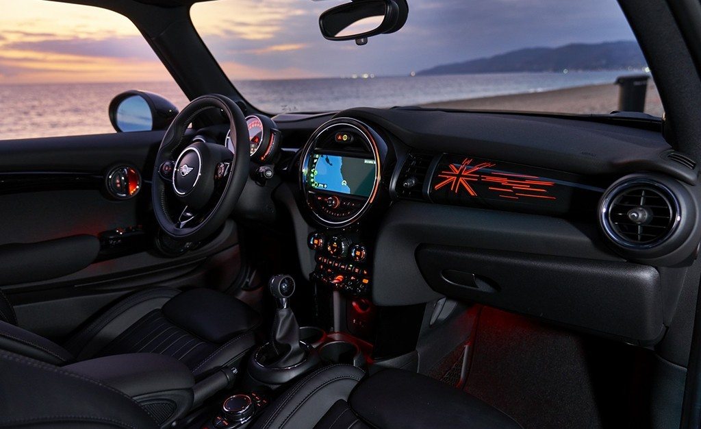 NOVOS MINI HATCH E CABRIO FORAM REVELADOS E SERÃO MOSTRADOS NO SALÃO DE DETROIT, foto 15