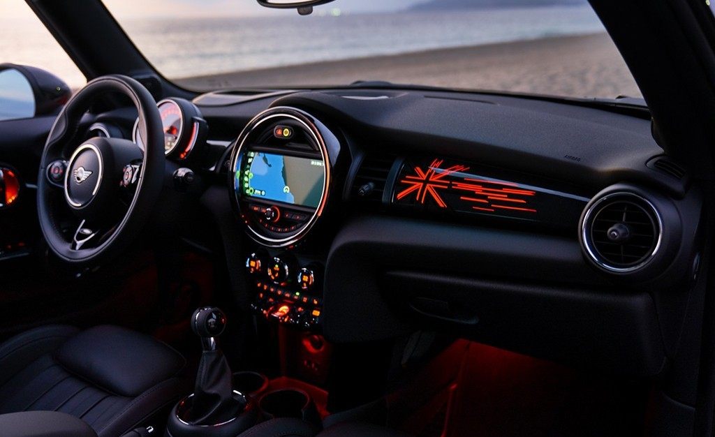 NOVOS MINI HATCH E CABRIO FORAM REVELADOS E SERÃO MOSTRADOS NO SALÃO DE DETROIT, foto 16