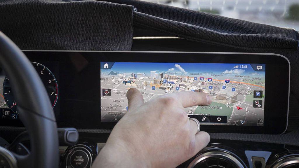 MBUX - MERCEDES-BENZ USER EXPERIENCE É REVOLUÇÃO NO COCKPIT, foto 3