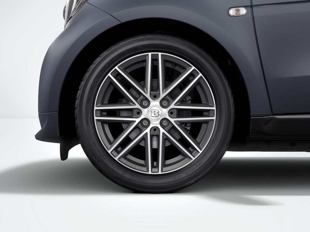 SMART CELEBRA SEU 10º ANIVERSÁRIO NOS ESTADOS UNIDOS COM UMA EDIÇÃO ESPECIAL DO FORTWO ELECTRIC DRIVE, foto 2
