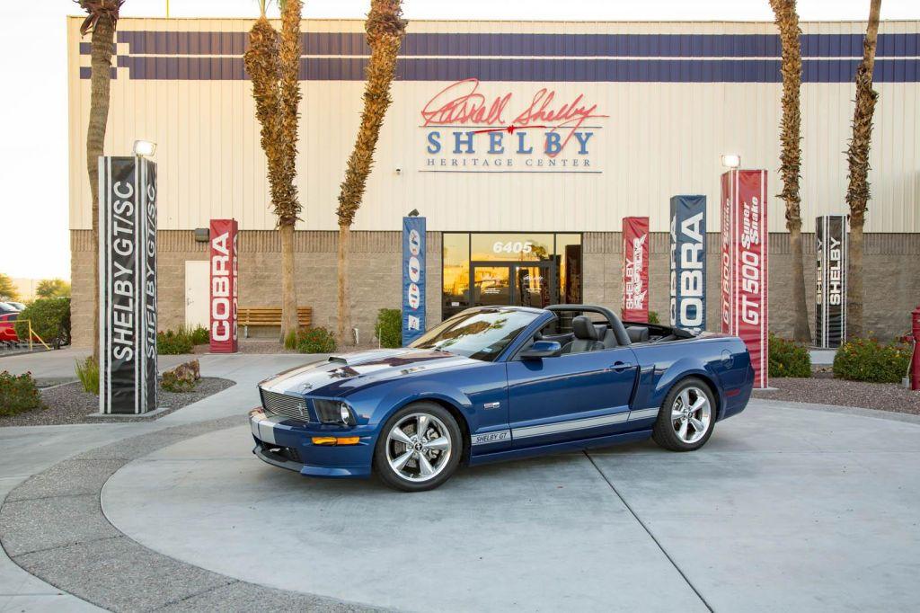 UM RARO FORD MUSTANG SHELBY GT CONVERTIBLE USADO POR CARROLL SHELBY SERÁ LEILOADO, foto 5