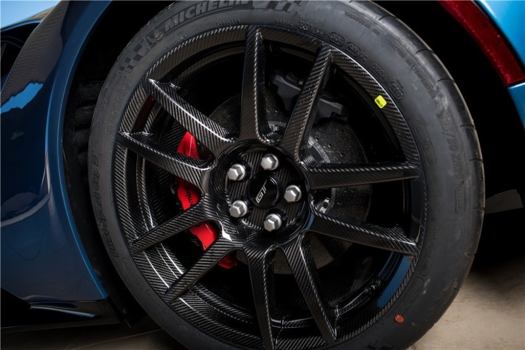 ÚLTIMO FORD GT 2017 DISPONÍVEL FOI LEILOADO EM SCOTTSDALE E SE TORNA O MAIS CARO DO MUNDO, foto 9