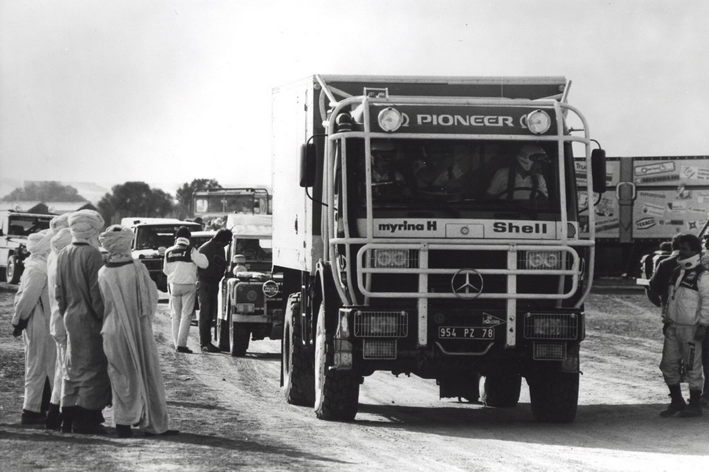 MERCEDES-BENZ EXIBIU EM DETROIT O G CLASS QUE VENCEU O RALLY PARIS-DAKAR DE 1983, foto 8