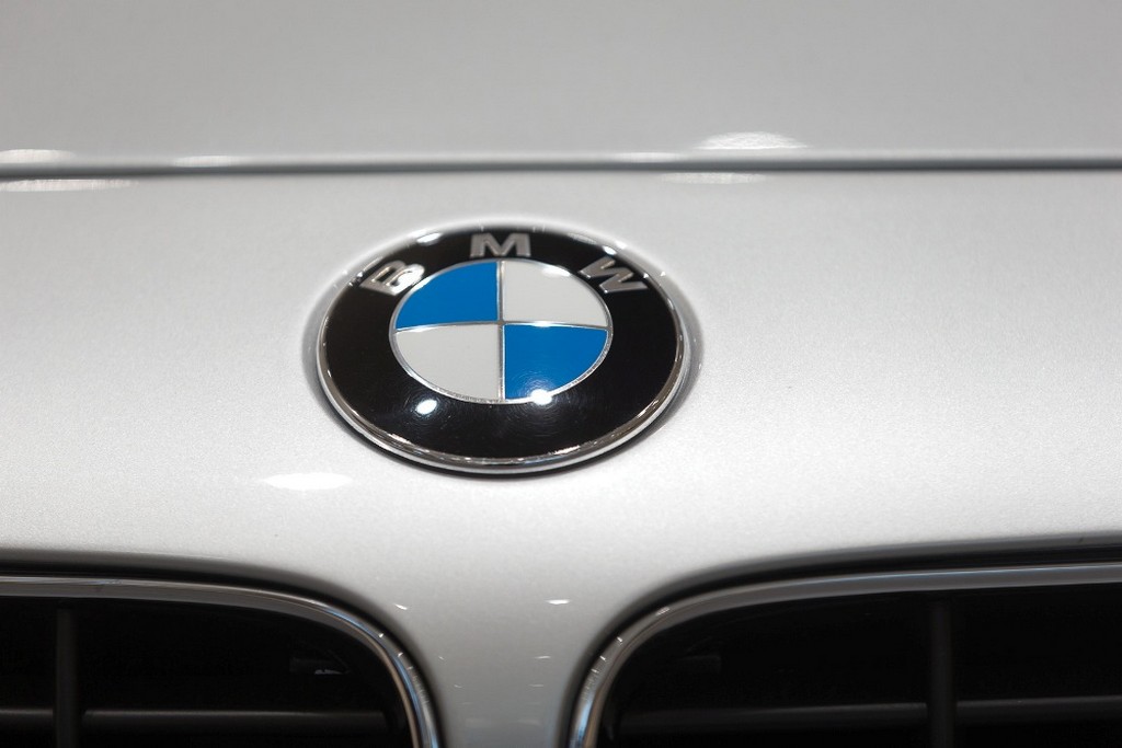 UM MAGNÍFICO BMW Z8 DE 2001 SERÁ LEILOADO EM PARIS, foto 7
