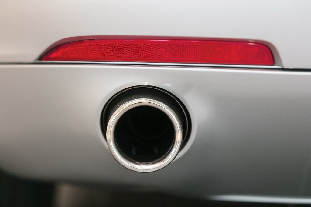 UM MAGNÍFICO BMW Z8 DE 2001 SERÁ LEILOADO EM PARIS, foto 11