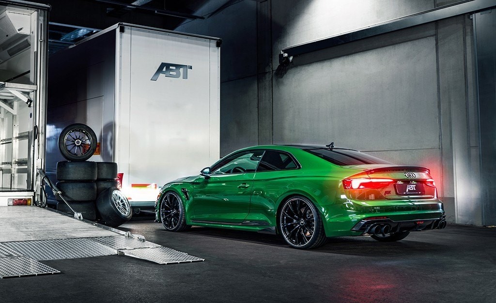 AUDI RS5 COUPE PREPARADO PELA ABT SPORTSLINE SERÁ MOSTRADO NO SALÃO DE GENEBRA, foto 2