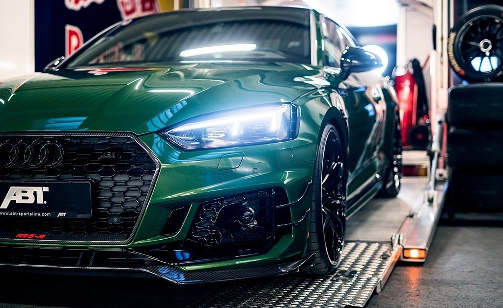 AUDI RS5 COUPE PREPARADO PELA ABT SPORTSLINE SERÁ MOSTRADO NO SALÃO DE GENEBRA, foto 3