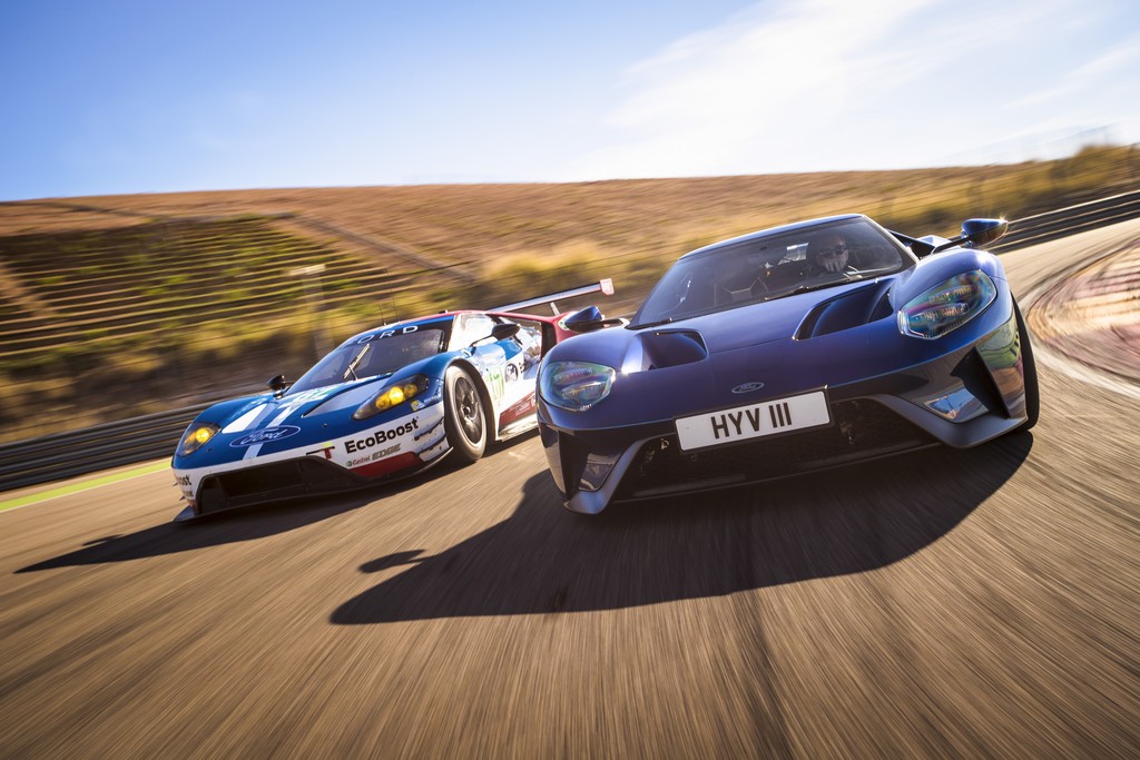 OITO MODELOS FORD PERFORMANCE JUNTOS EM UM ESPETÁCULO NA PISTA, foto 8