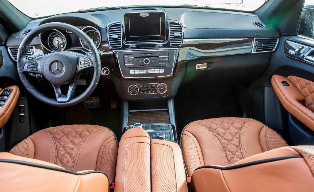 MERCEDES-BENZ GLS PREPARADO PELA HOFELE-DESIGN SURGE MAIS EXCLUSIVO, foto 15