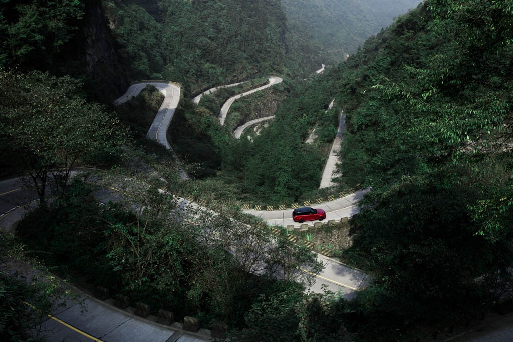 RANGE ROVER SPORT PHEV ALCANÇA A ‘PORTA DO CÉU’ NAS MONTANHAS CHINESAS DE TIANMEN, foto 18