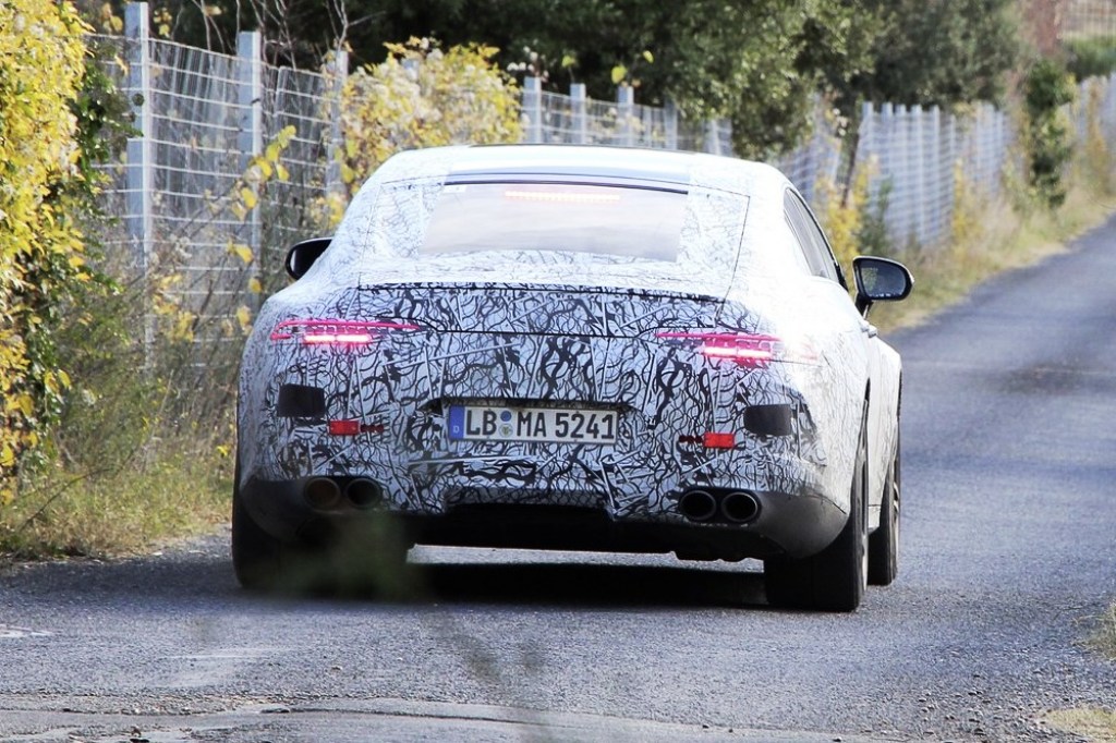MERCEDES-BENZ REVELA PARTE DO DESENVOLVIMENTO DO AMG GT DE 4 PORTAS, foto 3