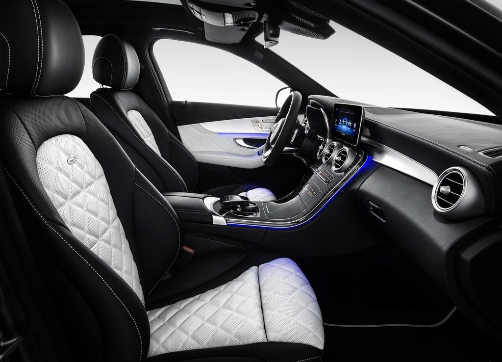 MERCEDES-BENZ C CLASS 2019 ESTREARÁ EM GENEBRA COM LEVES MUDANÇAS, foto 4
