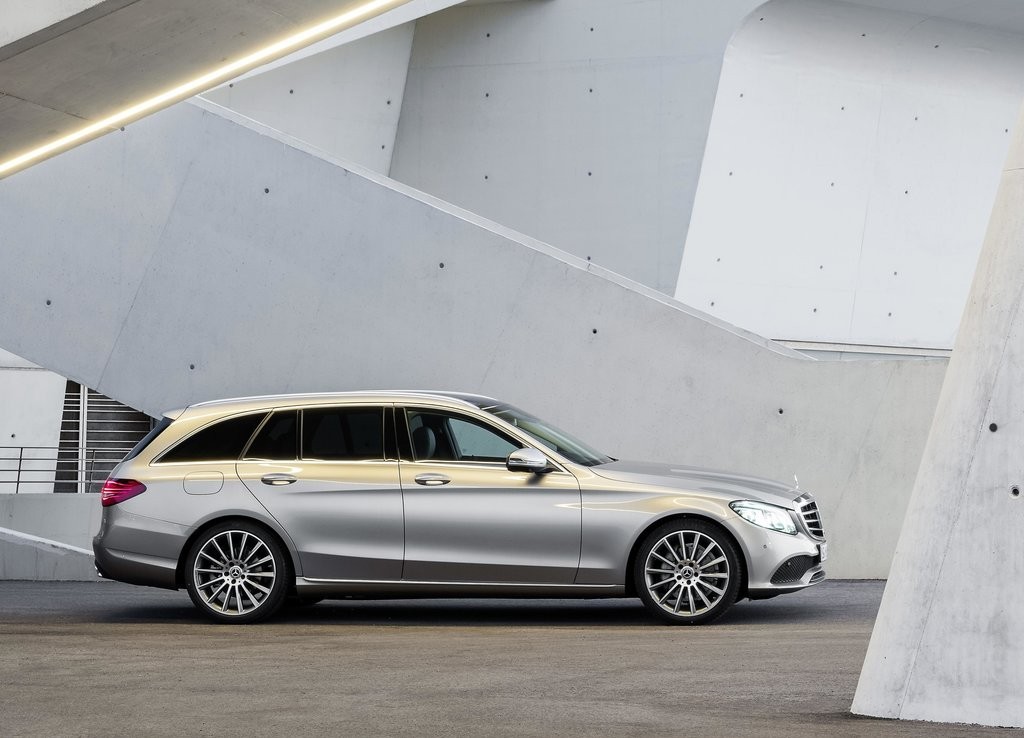 MERCEDES-BENZ C CLASS 2019 ESTREARÁ EM GENEBRA COM LEVES MUDANÇAS, foto 13