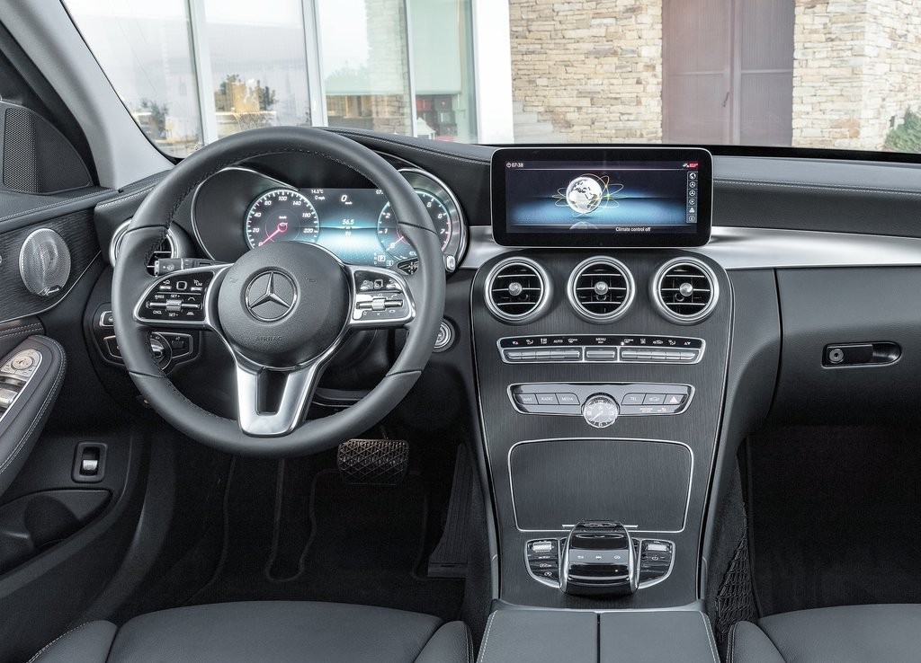 MERCEDES-BENZ C CLASS 2019 ESTREARÁ EM GENEBRA COM LEVES MUDANÇAS, foto 22