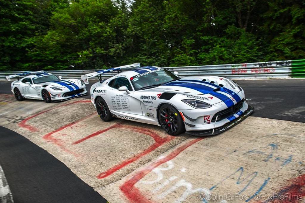 TENTATIVA DE RECORDE DO DODGE VIPER ACR EM NÜRBURGRING COMPILADO EM UM DOCUMENTÁRIO, foto 5