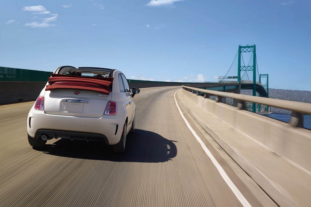 FIAT 500 ATUALIZADO NOS ESTADOS UNIDOS E AGORA CONTA COM O MOTOR TURBO COM 135 CV DE SÉRIE, foto 3
