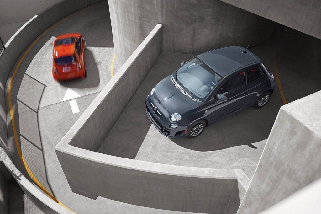 FIAT 500 ATUALIZADO NOS ESTADOS UNIDOS E AGORA CONTA COM O MOTOR TURBO COM 135 CV DE SÉRIE, foto 5