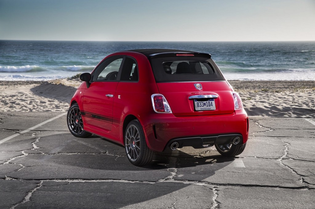 FIAT 500 ATUALIZADO NOS ESTADOS UNIDOS E AGORA CONTA COM O MOTOR TURBO COM 135 CV DE SÉRIE, foto 19