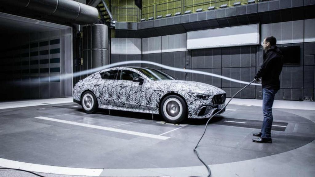 MERCEDES-AMG GT COUPE: ASSIM SE CHAMARÁ O NOVO SEDAN ESPORTIVO DE QUATRO PORTAS DA MARCA, foto 1