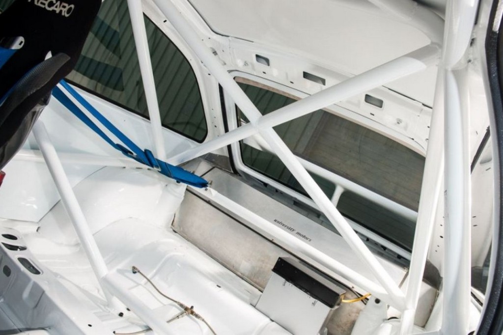 UM FORD SIERRA COSWORTH RS500 GROUP A SERÁ LEILOADO NO REINO UNIDO, foto 9