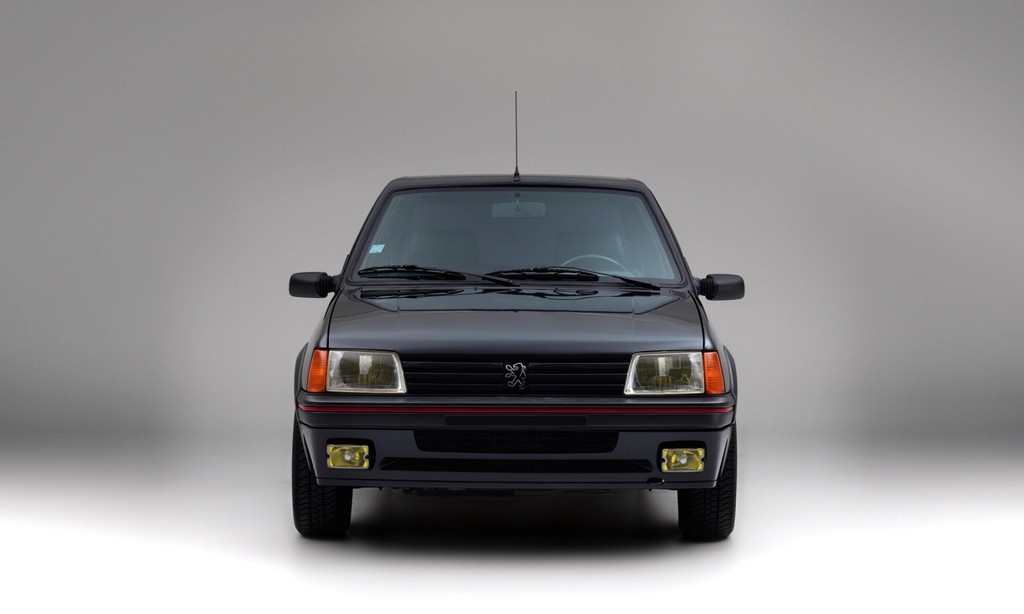 PEUGEOT 205 GTI BLINDADO QUE PERTENCEU A BERNARD ARNAULT ESTÁ À VENDA NA FRANÇA, foto 2