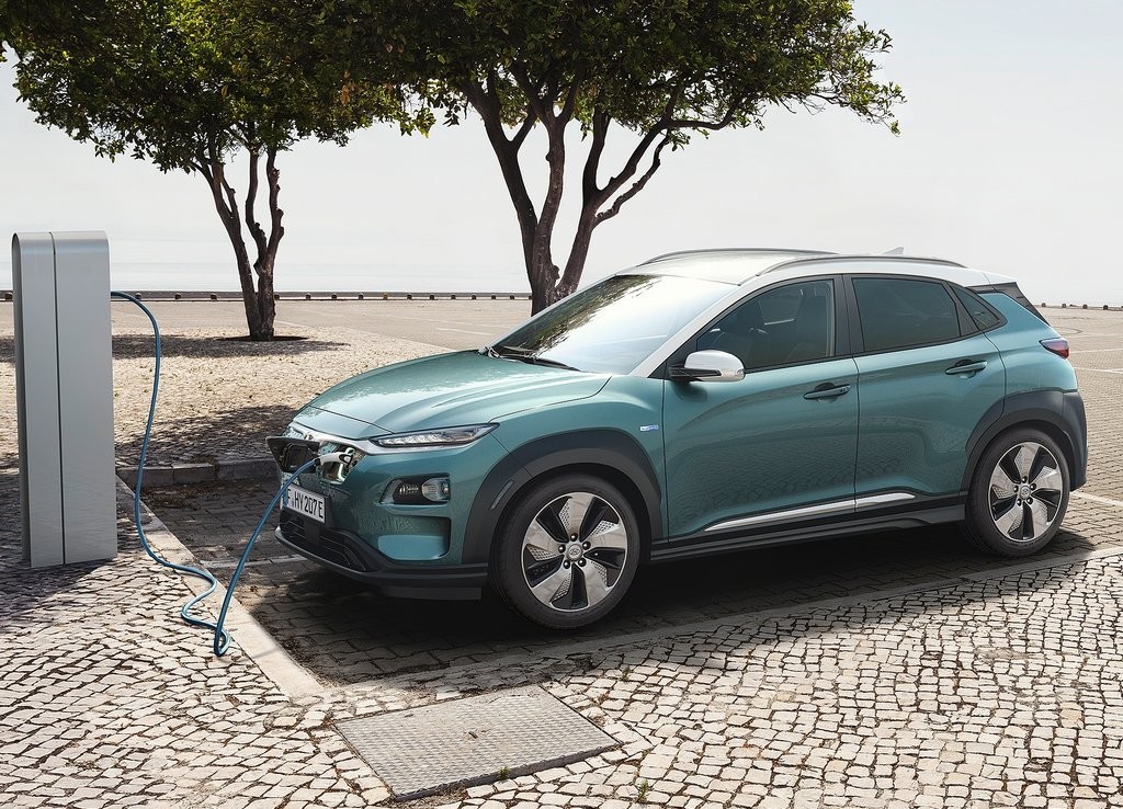 NOVO HYUNDAI KONA ELECTRIC REVELADO COM ATÉ 470 QUILÔMETROS DE AUTONOMIA, foto 1