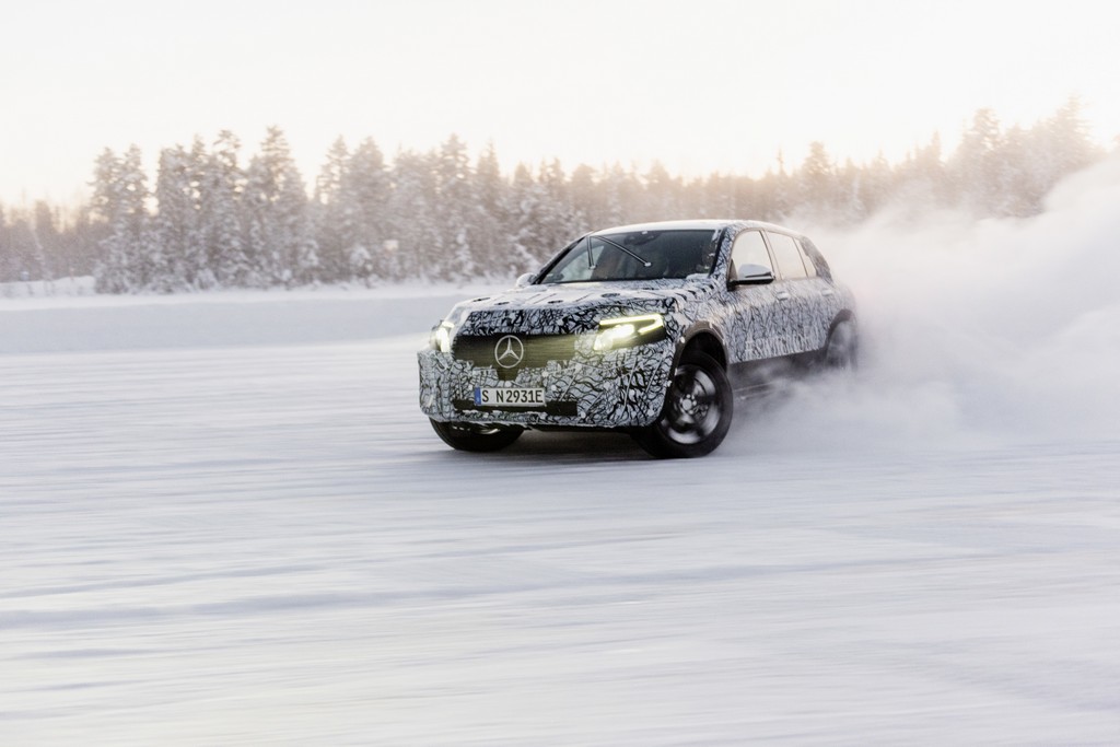 MERCEDES-BENZ EQ E F-CELL JÁ ESTÃO SENDO TESTADOS NA NEVE, foto 4