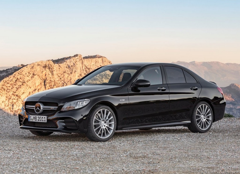 NOVO MERCEDES-AMG C 43 4MATIC CHEGA COM MAIS POTÊNCIA E EQUIPAMENTO TECNOLÓGICO, foto 2