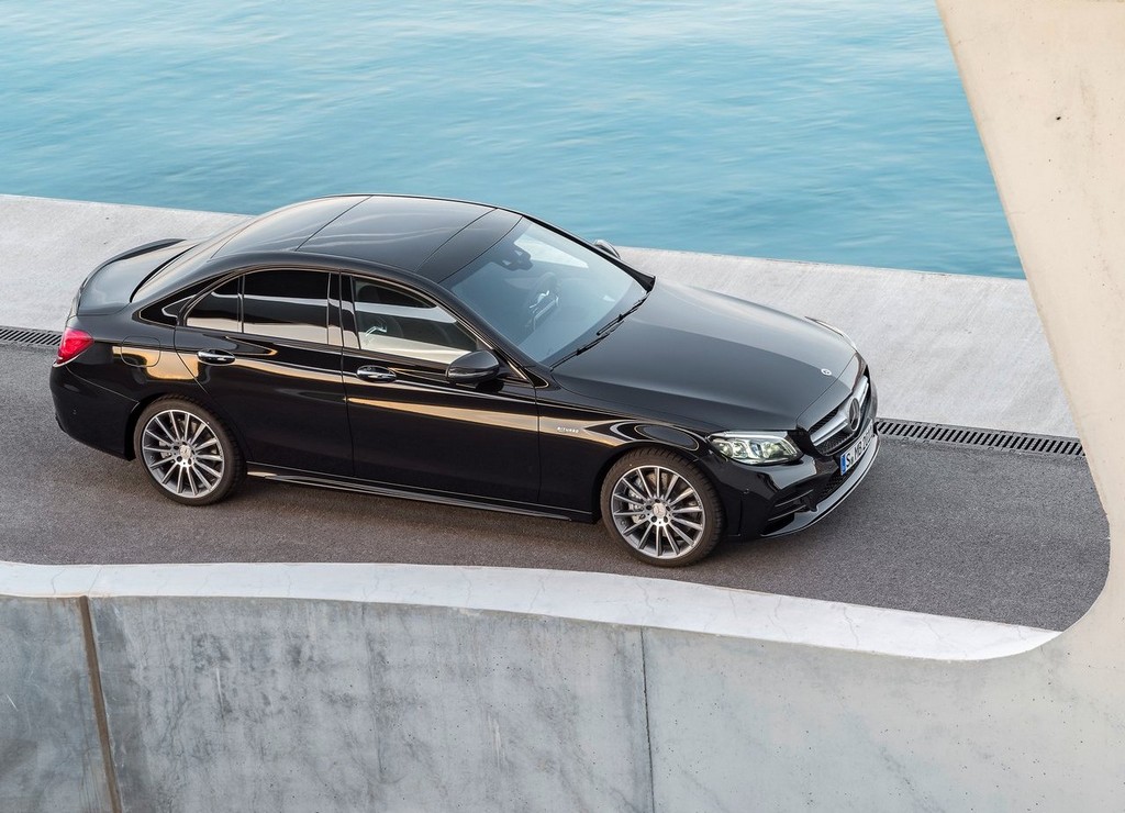 NOVO MERCEDES-AMG C 43 4MATIC CHEGA COM MAIS POTÊNCIA E EQUIPAMENTO TECNOLÓGICO, foto 7