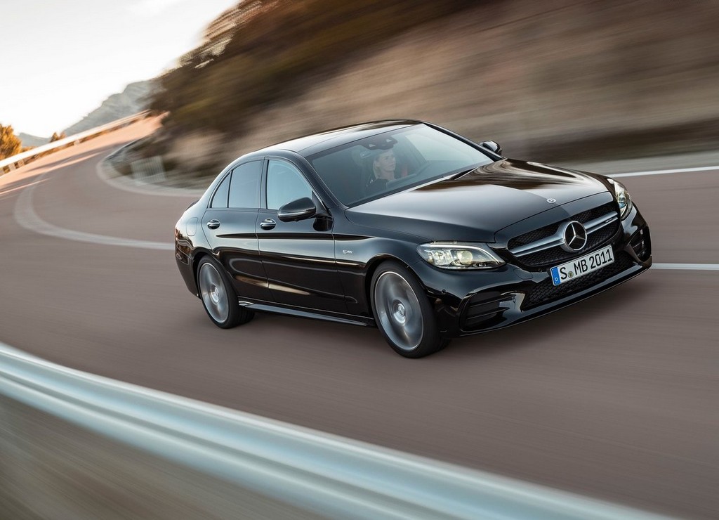 NOVO MERCEDES-AMG C 43 4MATIC CHEGA COM MAIS POTÊNCIA E EQUIPAMENTO TECNOLÓGICO, foto 9