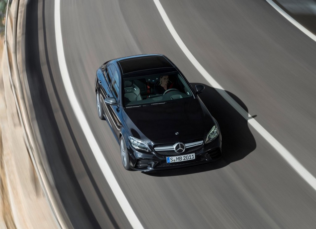 NOVO MERCEDES-AMG C 43 4MATIC CHEGA COM MAIS POTÊNCIA E EQUIPAMENTO TECNOLÓGICO, foto 12