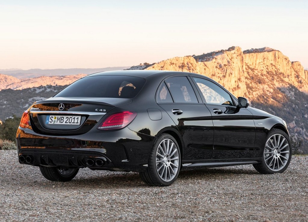 NOVO MERCEDES-AMG C 43 4MATIC CHEGA COM MAIS POTÊNCIA E EQUIPAMENTO TECNOLÓGICO, foto 16