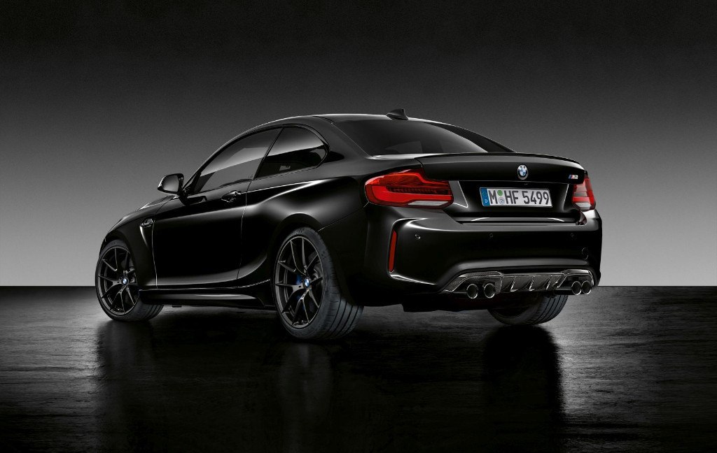 NOVO BMW M2 COUPE EDITION BLACK SHADOW APRESENTADO EM GENEBRA, foto 2