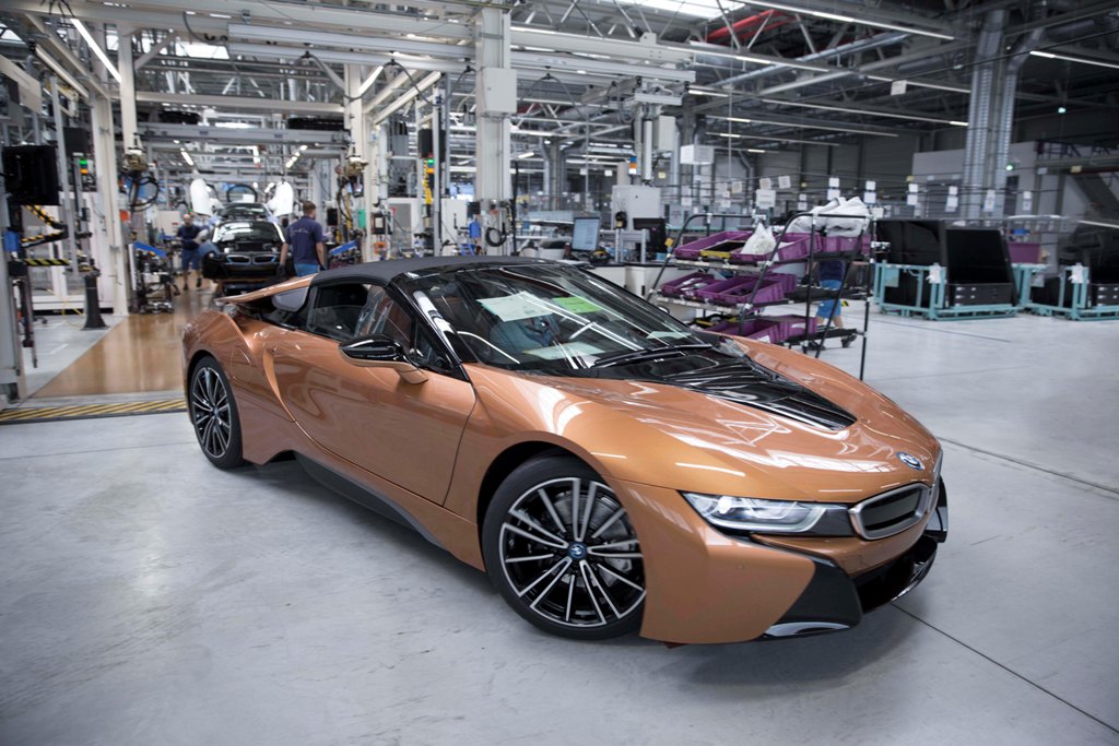 PRODUÇÃO DO BMW i8 ROADSTER TEM INÍCIO NA PLANTA DA MARCA EM LEIPZIG, foto 1