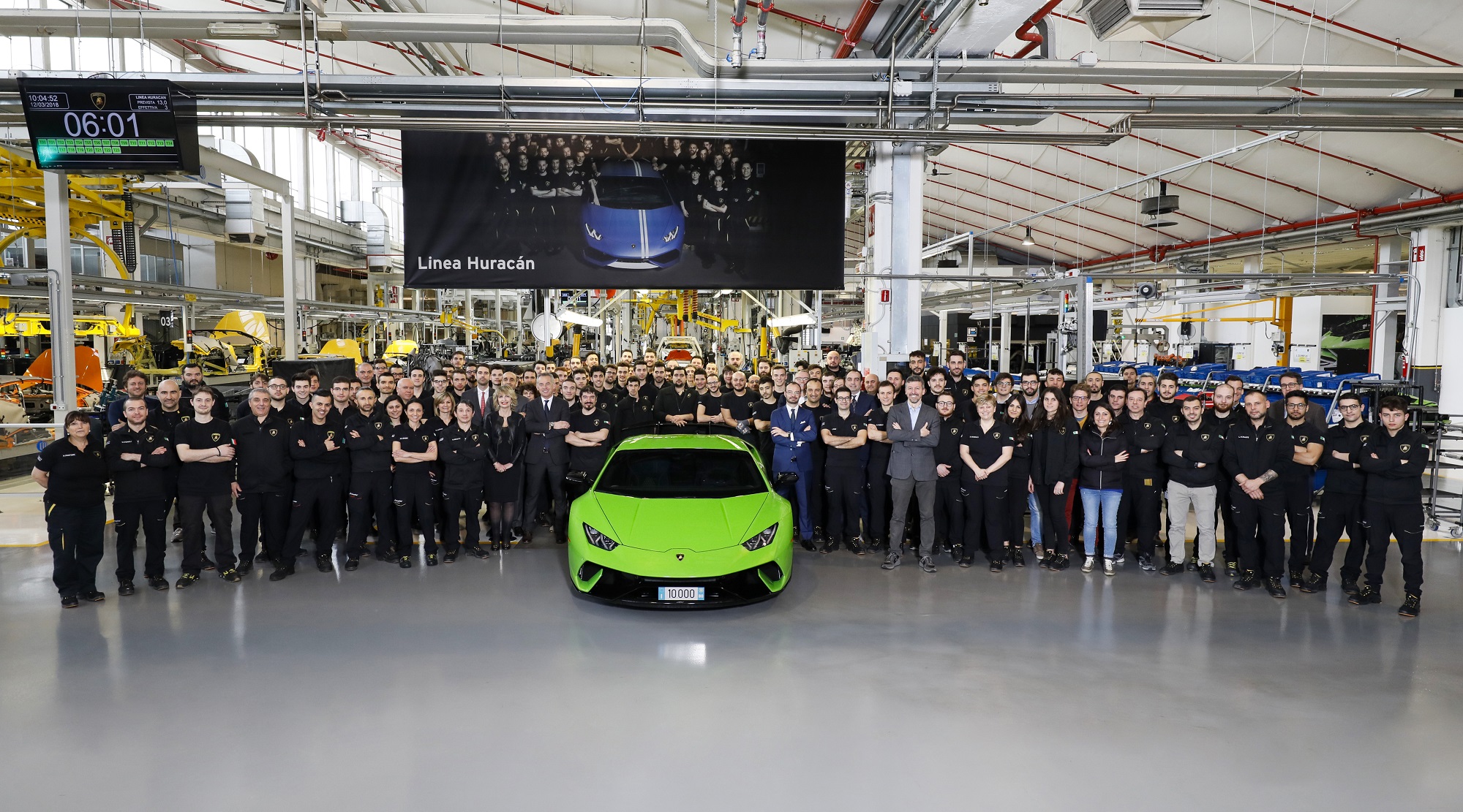 LAMBORGHINI FABRICA O EXEMPLAR Nº 10.000 DO HURACÁN, UM SUCESSO DE VENDAS, foto 1