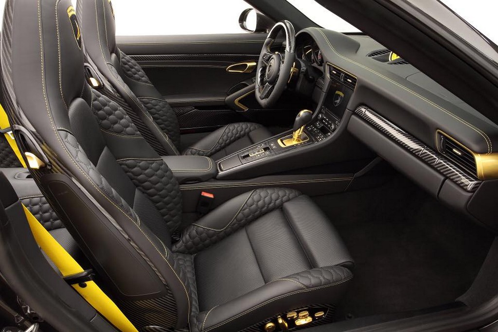 PORSCHE 911 STINGER GTR CARBON EDITION: LUXO E ESPORTIVIDADE LEVADOS AO EXTREMO, foto 17