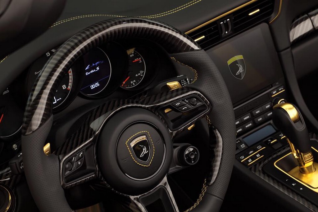 PORSCHE 911 STINGER GTR CARBON EDITION: LUXO E ESPORTIVIDADE LEVADOS AO EXTREMO, foto 23