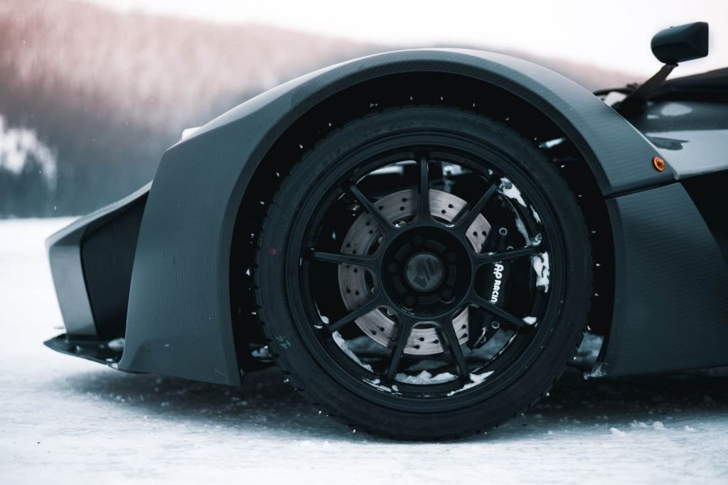 BAC MONO DESFILA PELA NEVE BRANCA DA ESCANDINÁVIA, foto 8