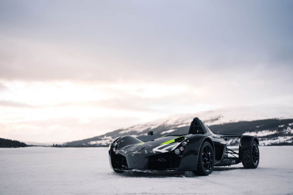 BAC MONO DESFILA PELA NEVE BRANCA DA ESCANDINÁVIA, foto 10