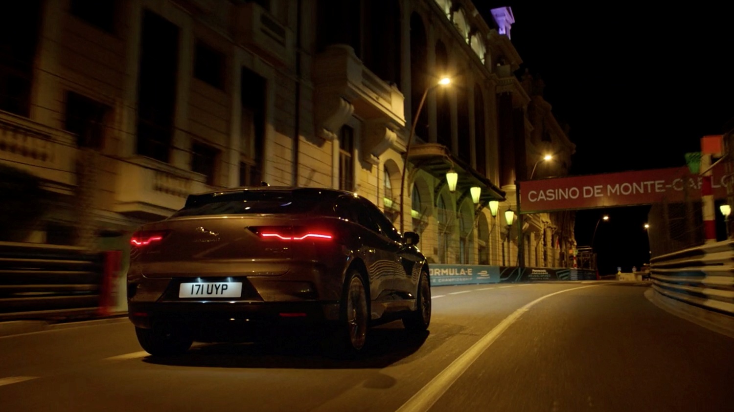 JAGUAR I-PACE MOSTRA SEU DESEMPENHO ELÉTRICO NO CIRCUITO DE FÓRMULA 1 DE MÔNACO, foto 1