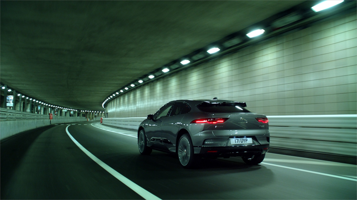 JAGUAR I-PACE MOSTRA SEU DESEMPENHO ELÉTRICO NO CIRCUITO DE FÓRMULA 1 DE MÔNACO, foto 2