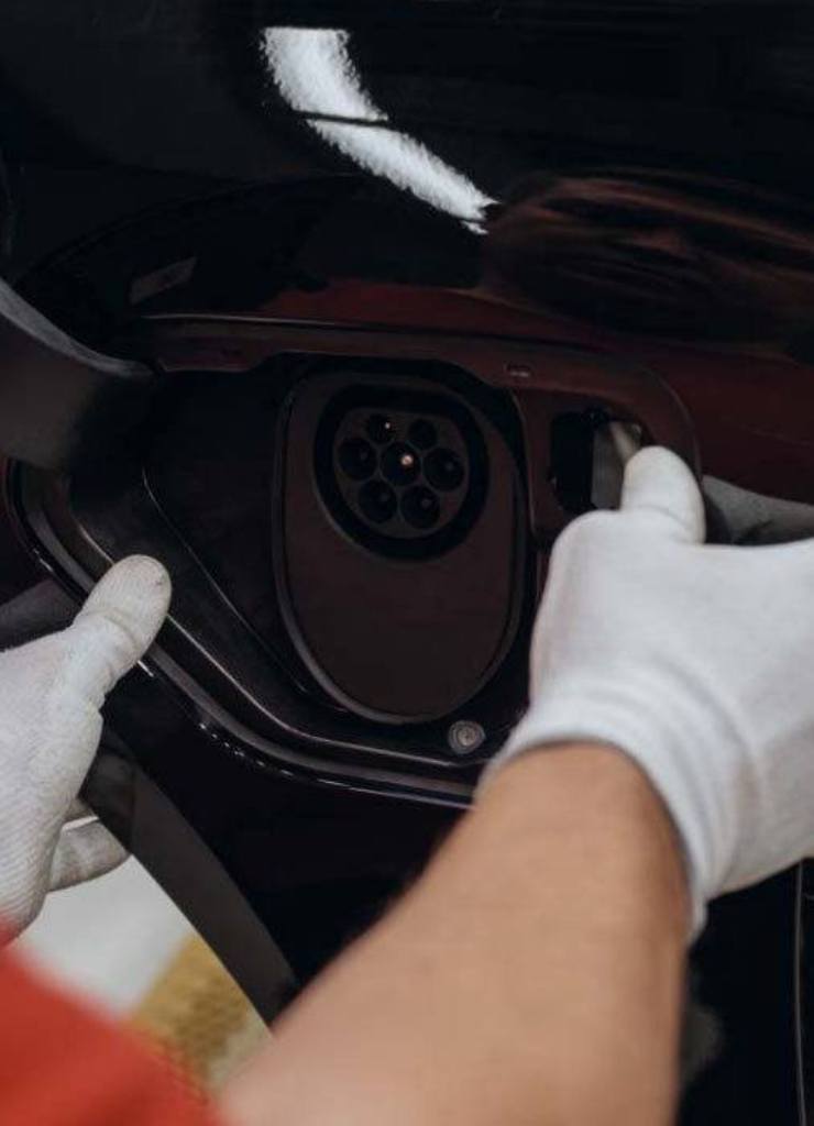 PORSCHE REVELA ALGUMAS IMAGENS DE DETALHES DO MISSION E, foto 3