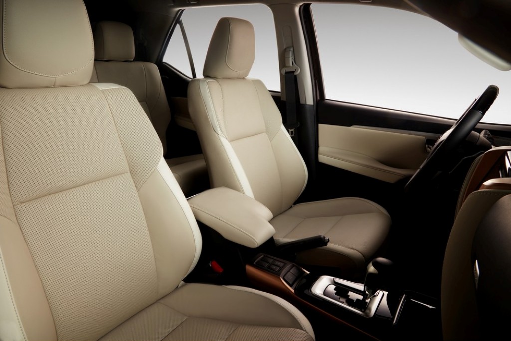 TOYOTA LANÇA NOVA VERSÃO SRX DIAMOND NA LINHA SW4 2019, foto 5