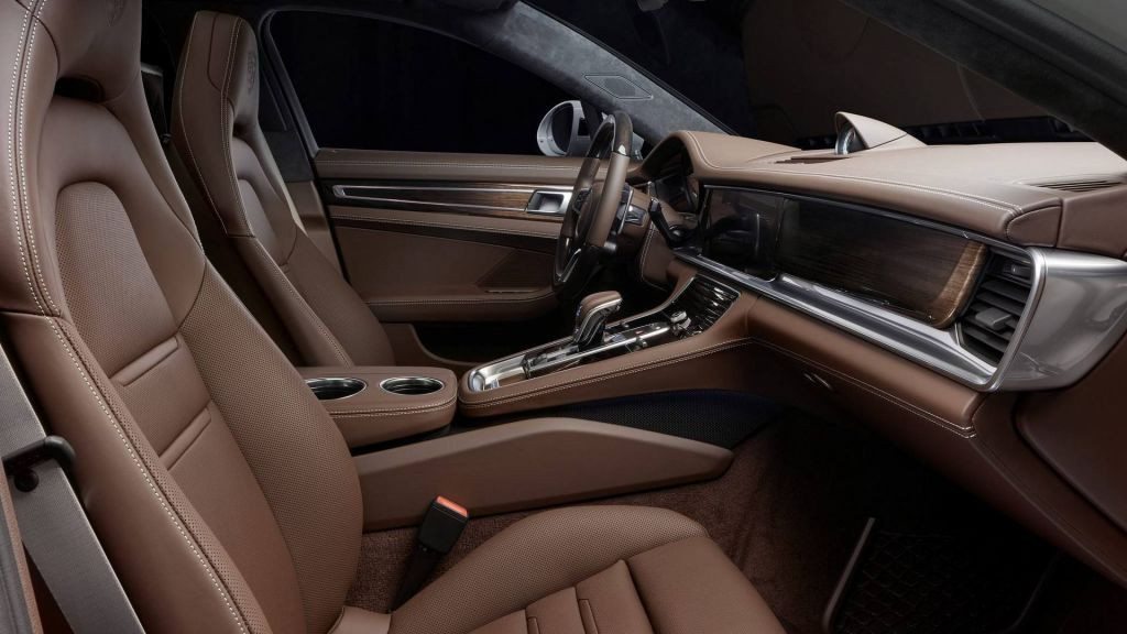 PORSCHE PANAMERA RECEBE UM ACABAMENTO ESPECIAL DA PORSCHE EXCLUSIVE, foto 2