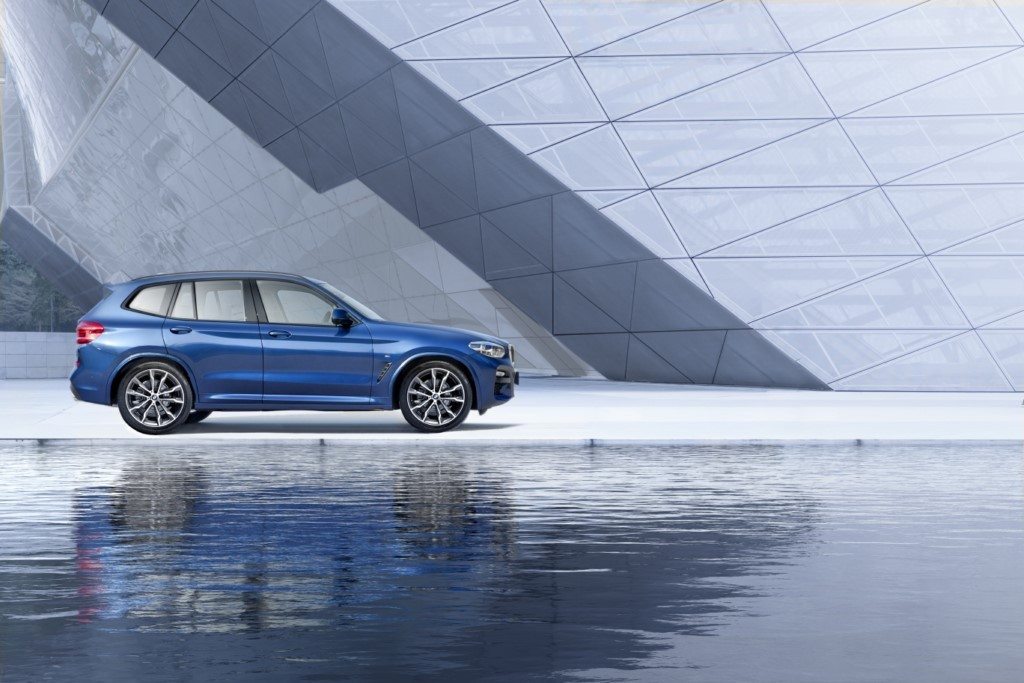 BMW X3 L: VERSÃO LONGA PARA O MERCADO CHINÊS SERÁ APRESENTADA EM PEQUIM, foto 3