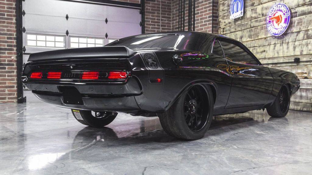 DODGE CHALLENGER 1970 COM MOTOR HELLCAT SERÁ LEILOADO EM MAIO, foto 4