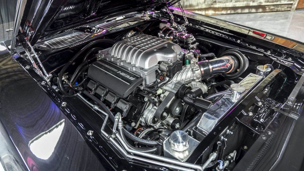 DODGE CHALLENGER 1970 COM MOTOR HELLCAT SERÁ LEILOADO EM MAIO, foto 8